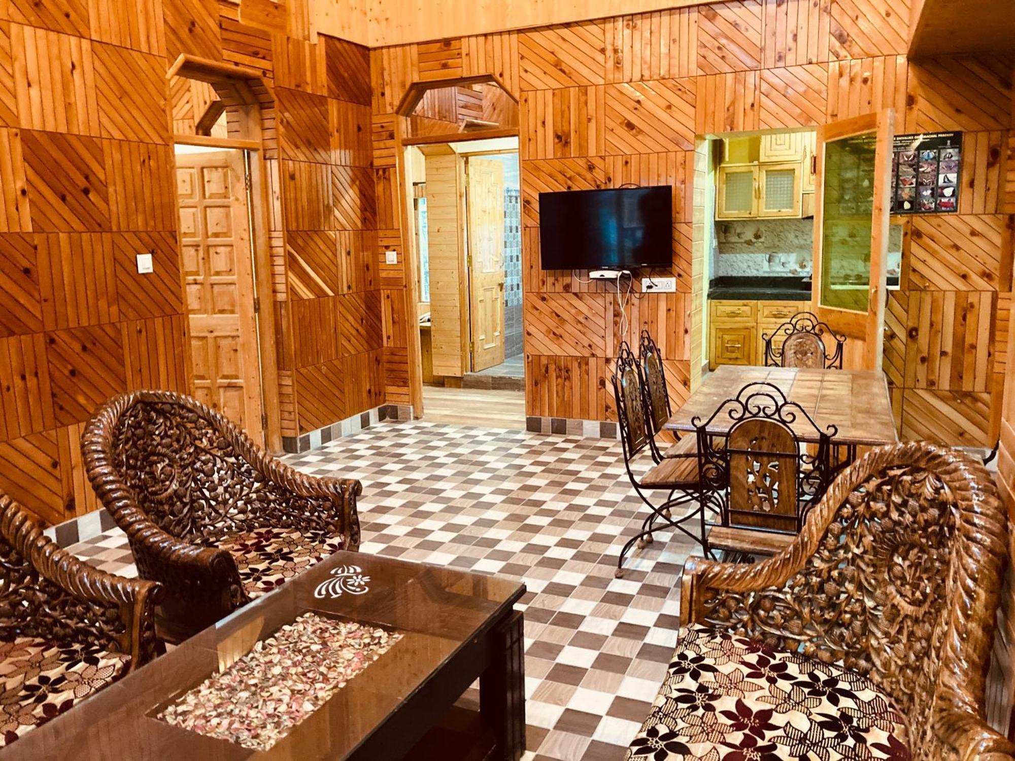 Woods Villa Cottages Manali - 1,2,3,4 Cottages & Villas Available In Manali With Scenic Mountain View Extérieur photo