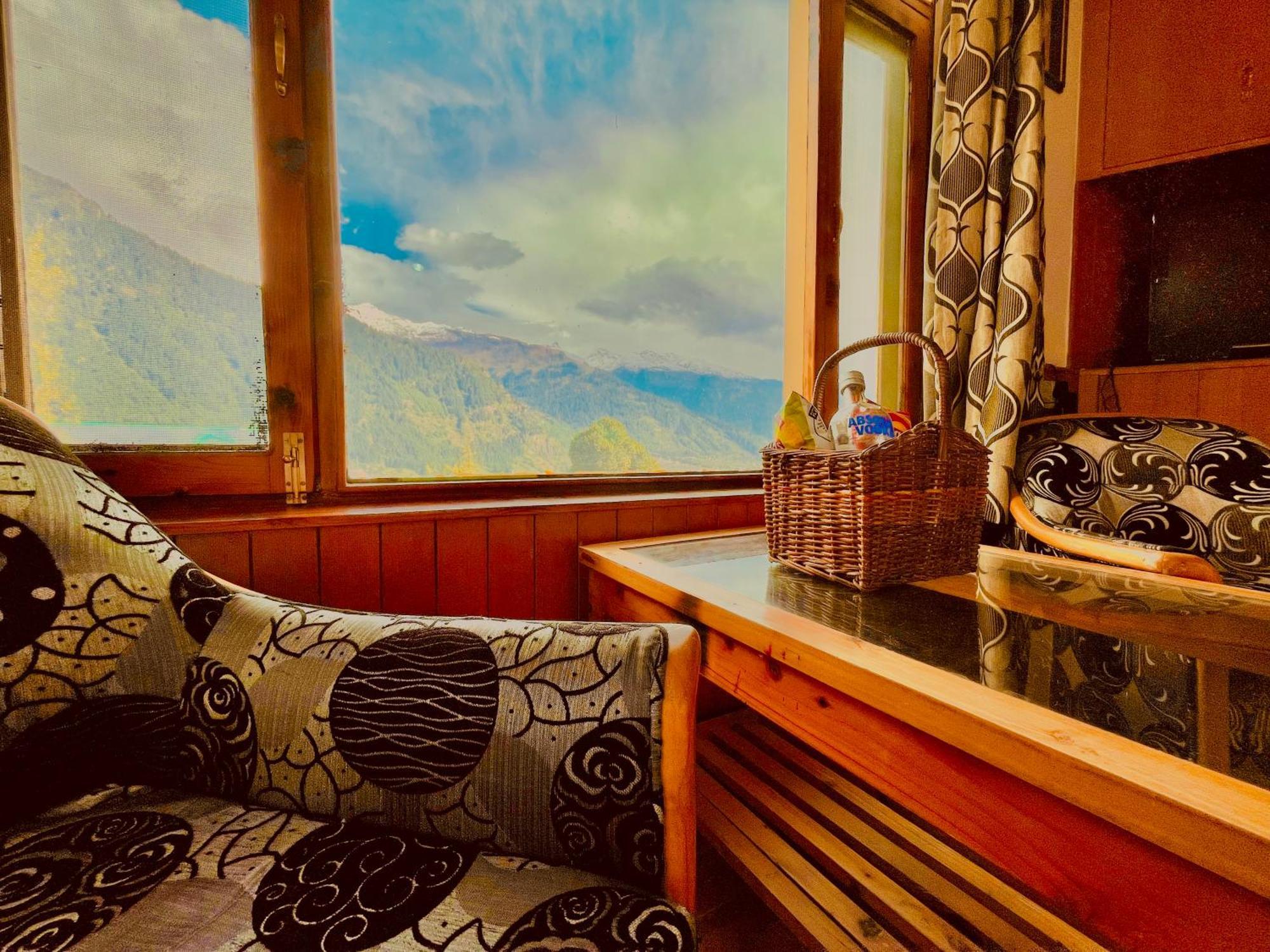 Woods Villa Cottages Manali - 1,2,3,4 Cottages & Villas Available In Manali With Scenic Mountain View Extérieur photo