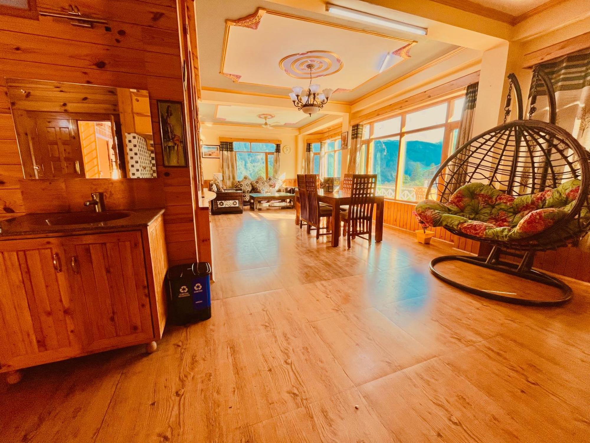 Woods Villa Cottages Manali - 1,2,3,4 Cottages & Villas Available In Manali With Scenic Mountain View Extérieur photo