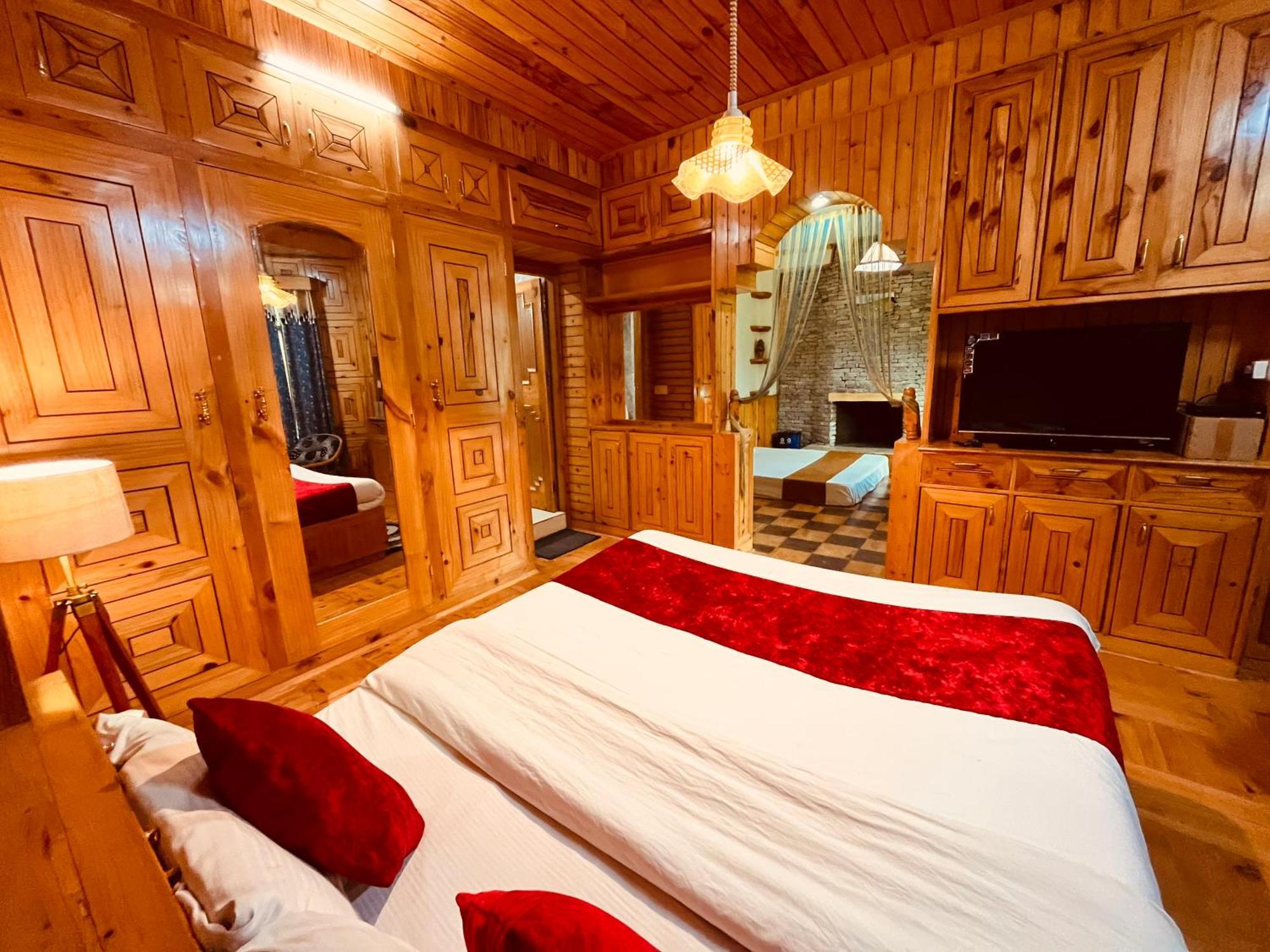 Woods Villa Cottages Manali - 1,2,3,4 Cottages & Villas Available In Manali With Scenic Mountain View Extérieur photo