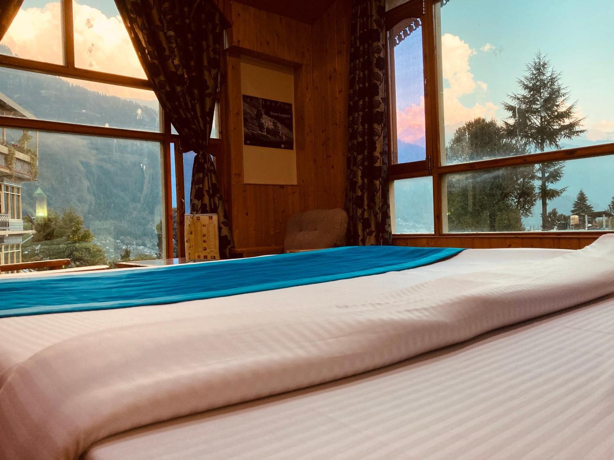 Woods Villa Cottages Manali - 1,2,3,4 Cottages & Villas Available In Manali With Scenic Mountain View Extérieur photo